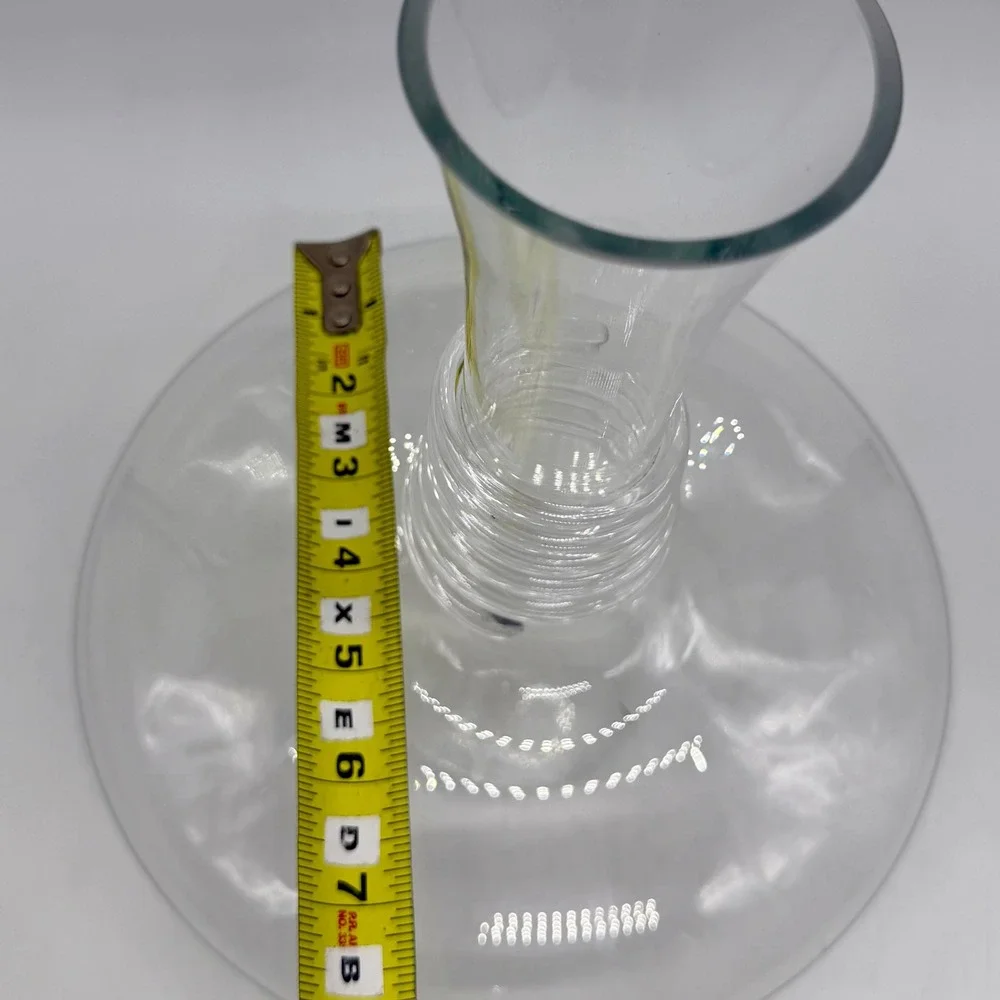 Unbranded Spiral Neck Glass Wine Decanter Wide Base Aerator Excellent
